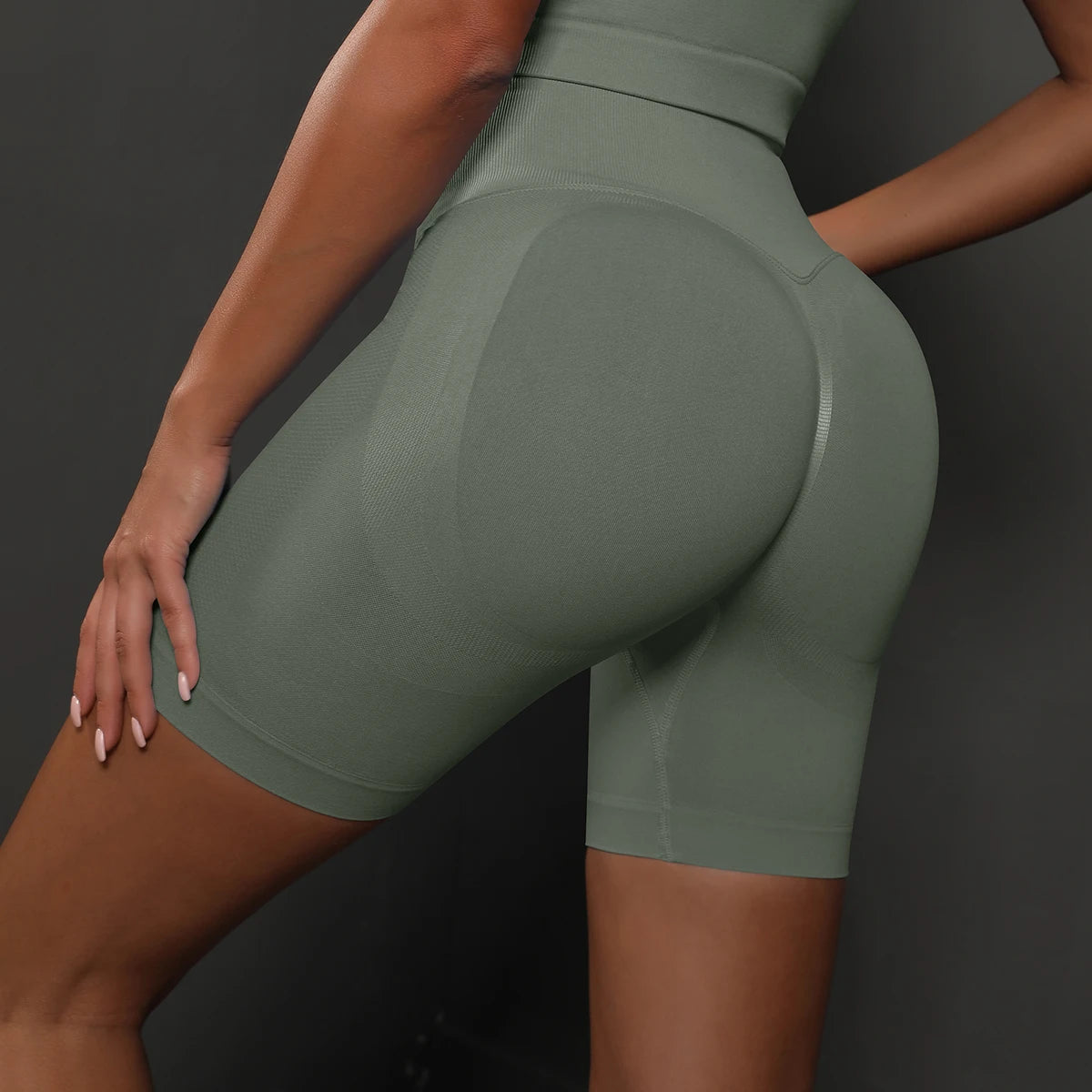 Seamless Push Up Yoga Shorts – Napakkuutta ja Muotoilua Treeniin