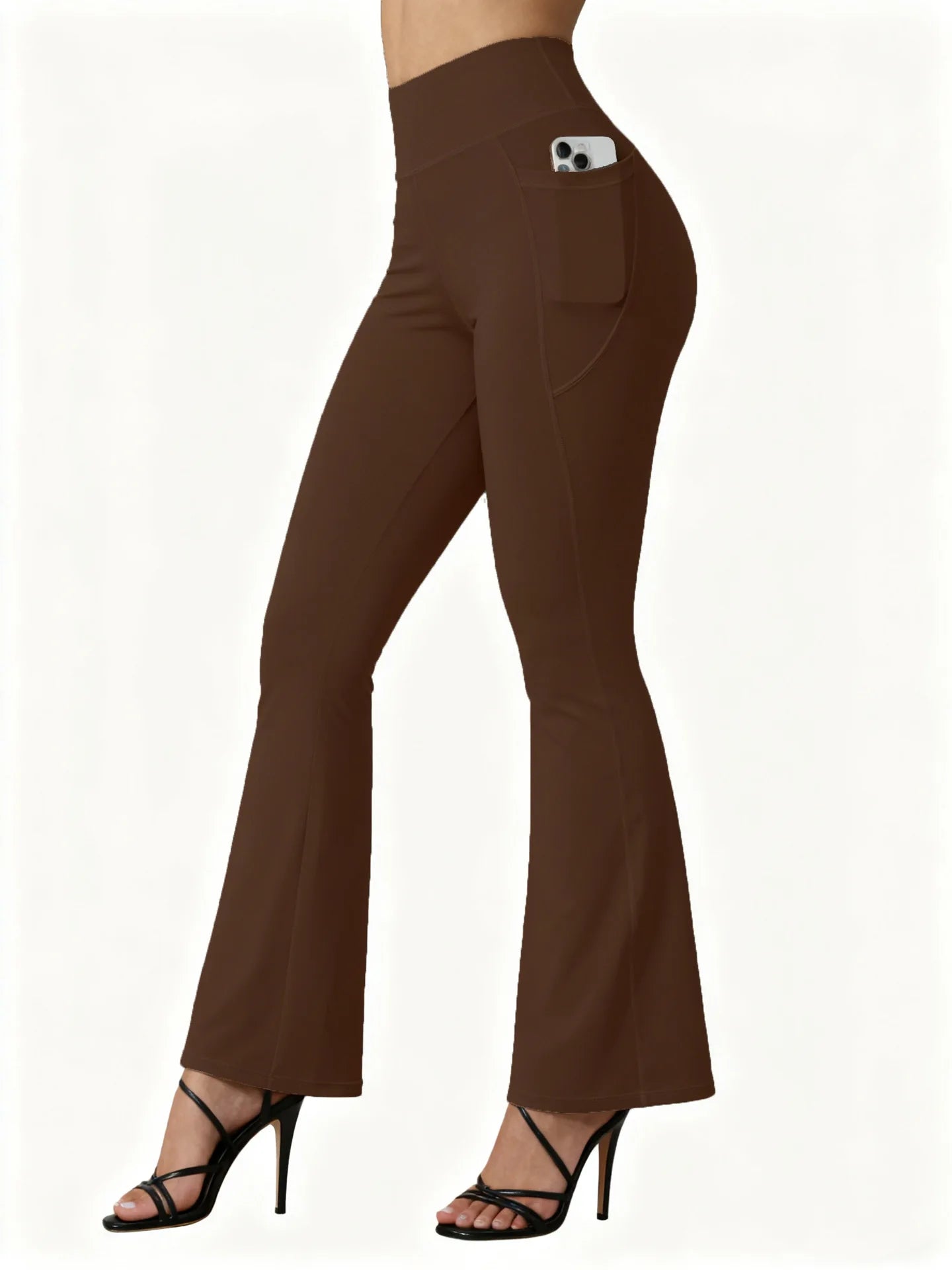 Taskulliset Flare-treenihousut